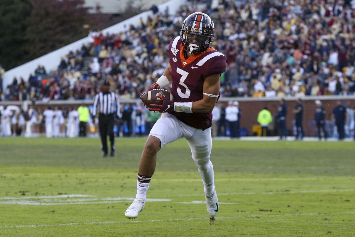 mapp_302's tweet photo. After a great conversation with coach James Shibest I am beyond blessed to say I received my first offer from Virginia tech 🙏🏽💫@CoachShibestVT @rockerlee229 @RecruitGeorgia @ChadSimmons_ https://t.co/pNiuoVMfrx