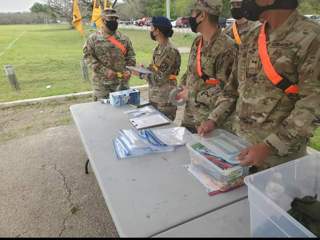 StMarys_ROTC's tweet photo. #Rattler Battalion had a very successful lab at McAllister Park! MS4's were able to practice #OAL2 tasks while the rest of the Cadets conducted land navigation in preparation for CST2021! @StMarysU @5thBrigadeROTC @TFLipan Fort Knox ready! https://t.co/Gb9g3L4vdG