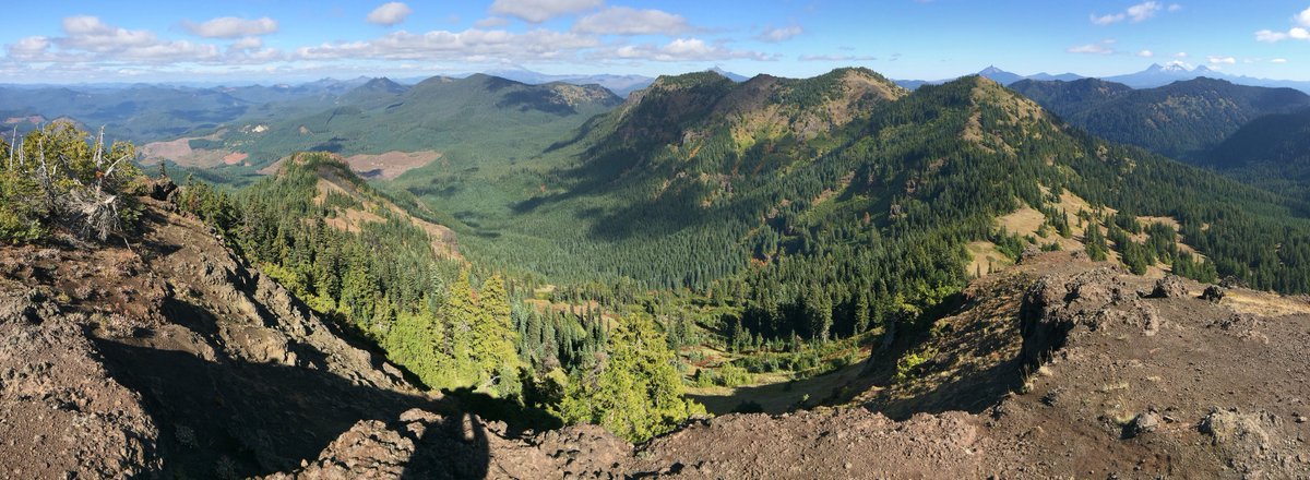 ForestServiceNW's tweet photo. “Forget not that the earth delights to feel your bare feet &amp; winds long to play with your hair.” 

--Kahlil Gibran https://t.co/2UC5WkotY3