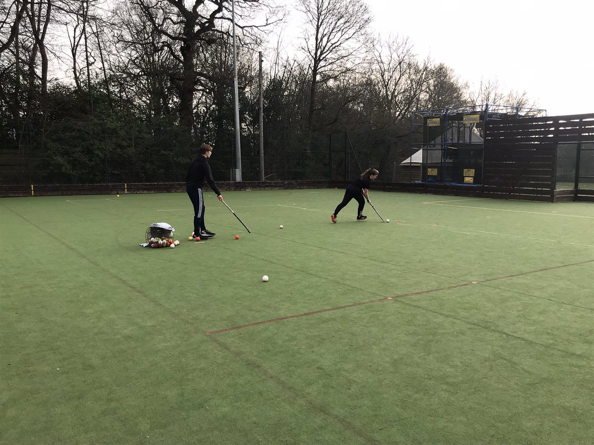 HGSport1's tweet photo. More pictures of our @HolmeGrange talented pupils during their before school training session! #workhardplayfair #giftedandtalented https://t.co/xfHlAGVw0J