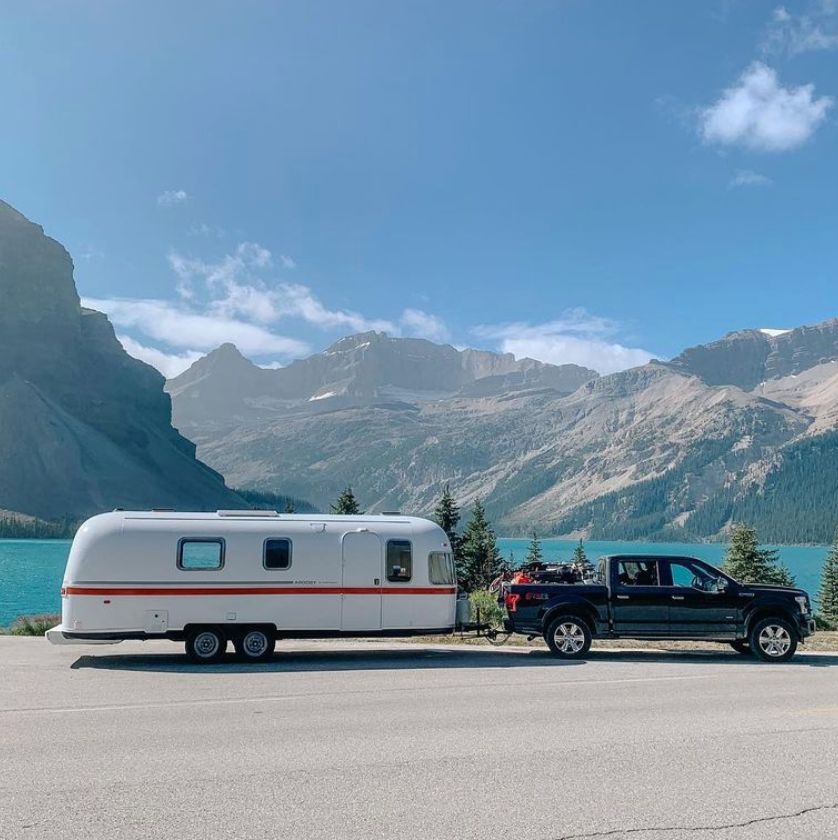 RuckifyRV's tweet photo. We have guests that are looking for the perfect RV for their next adventure and your RV could be exactly what they're looking for! 

Browse our insurance policy so you can rent your RV with ease: https://t.co/wLi3PGEVzY https://t.co/drVlioHhhU