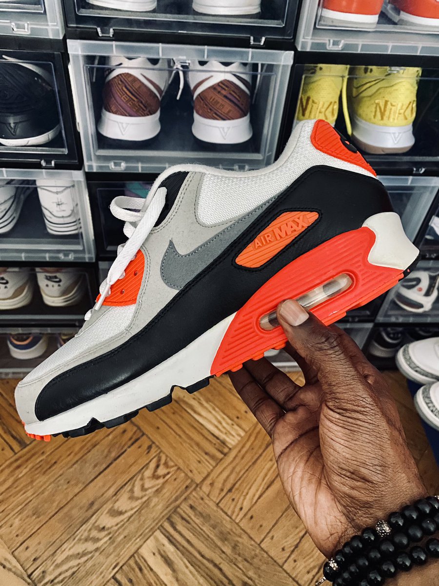 BySeanMalcolm's tweet photo. Happy Air Max Day Eve!

Day 25 - “Infrared” Air Max 90s (2016)

#MalcolmAirMaxMarch

#AirMaxMonth #AirMaxMarch

#QuarantineKicks https://t.co/Tfy4h8NUFX