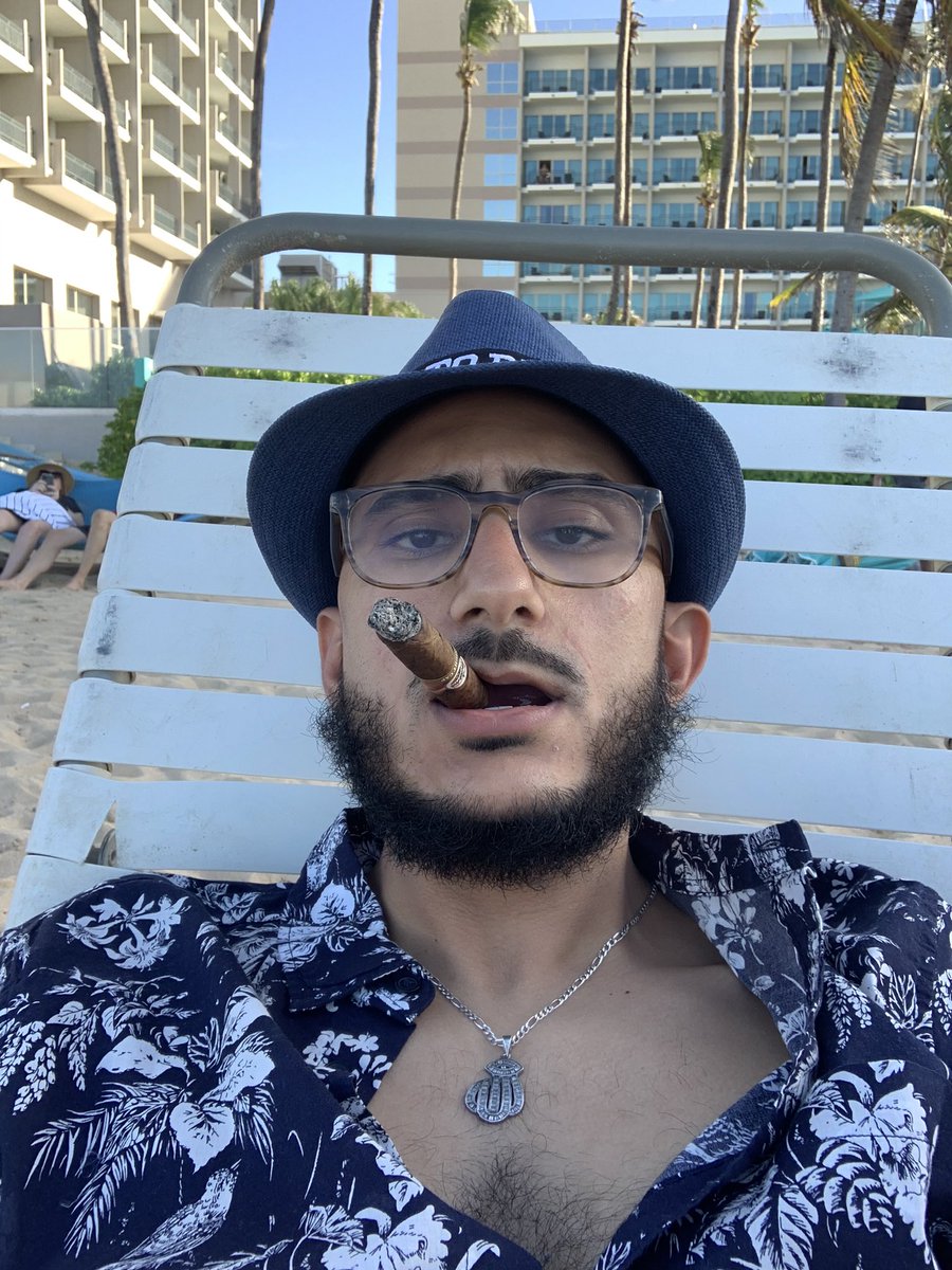 Yazan_Omar23's tweet photo. Living lavish in Puerto Rico love https://t.co/ZZ6bOOPCnX