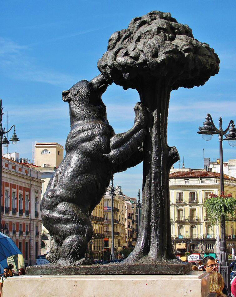 aletupc's tweet photo. ¿Y si ponemos un botón en los monumentos más importantes de cada cuidad? para que los niños y los adultos puedan escuchar la verdadera historia y significado de todos los monumentos que nos rodean #imaginaTIC @juannunezc https://t.co/Zyae4YJrbR