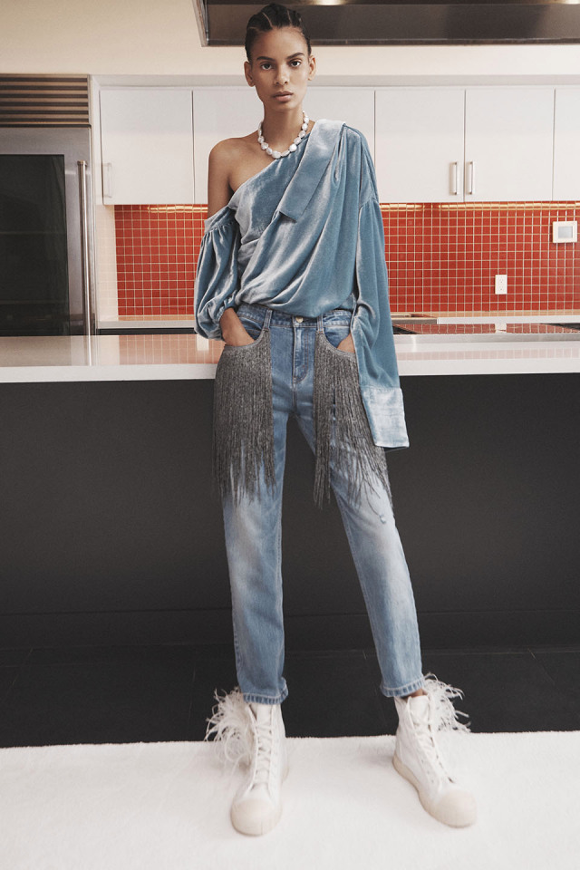 wwd's tweet image. .@hellessyny designer Sylvie Millstein partnered with New York charity @godslovenyc for the fall season. bit.ly/3fgGVIa