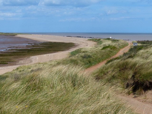 Newland_Express's tweet photo. Spurn Point
One of our drivers had a lovely time delivering to @RNLI at Spurn Point.
Did you know, that spurn point is only accessible by vehicle at specific times due to the tide? Yet RNLI staff reach the station EVERY day! Without fail! #RNLI #TPN #D007 #thepalletnetwork https://t.co/Ggq73hpuNw