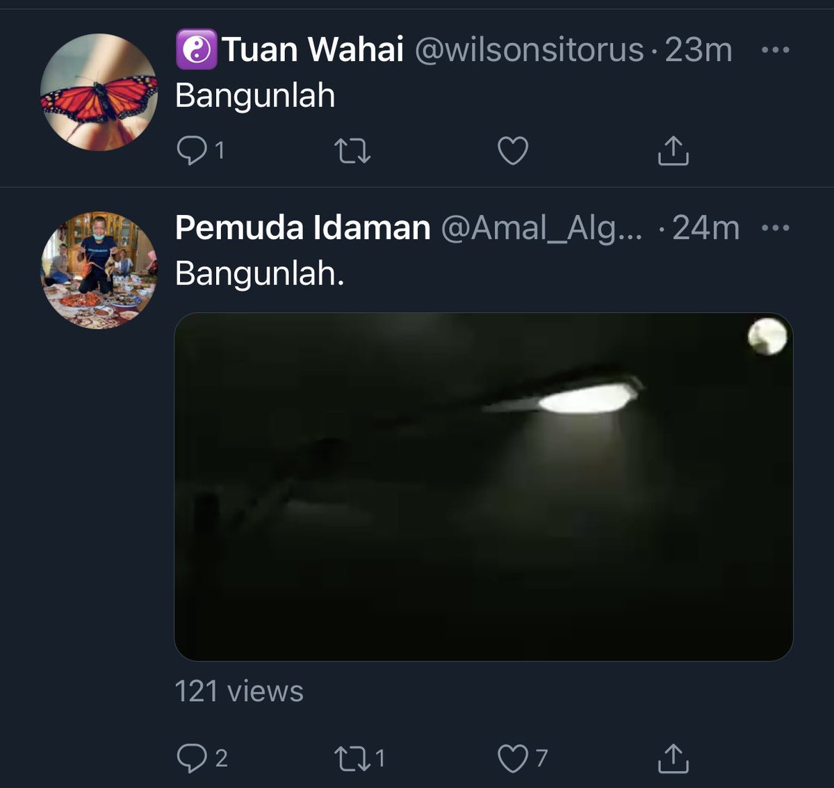 BimoMagelang's tweet photo. Selisih semenit.. ⁦@wilsonsitorus⁩ ⁦@Amal_Alghozali⁩ https://t.co/BflnnetZr8