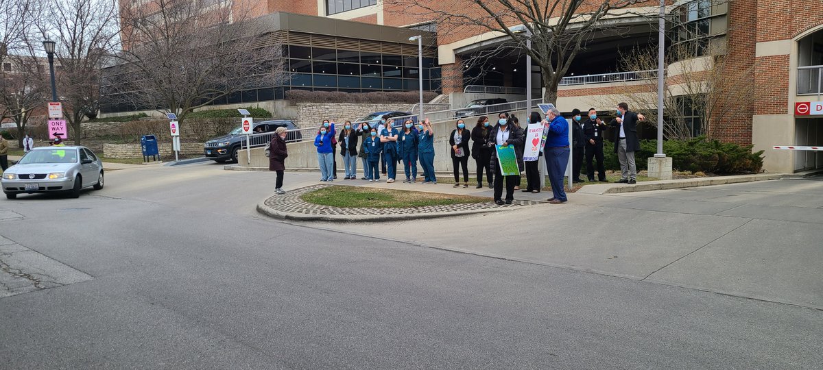 Evanston, IL Police tweet media