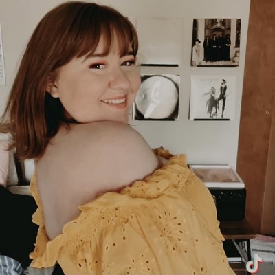 LifeAzAGinger's tweet photo. ☀️💐☀️ #NewProfilePic https://t.co/rgapXs3QU8