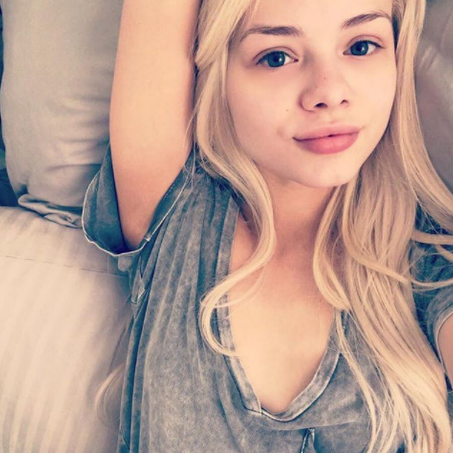 GoddessAlvax's tweet photo. sleepy and cold today. shame you little cucks aren’t worthy of keeping me company 

your money is, though 💘

findom finsub catfishdom catfishdomme paypig humanatm walletsub scamfetish https://t.co/kvF7cj4RNy