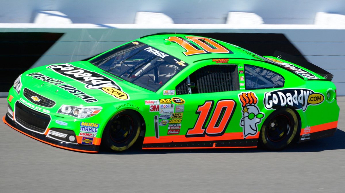 LegendsNascar's tweet photo. Happy Birthday, Danica Patrick!! 🎂
#RoscoeIL 🏁 https://t.co/OnYF28FS9Z