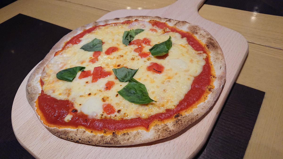 pinkdia378's tweet photo. #イタリアン #渡り蟹パスタ #マルゲリータ #millanta https://t.co/lGFPFUGK7v