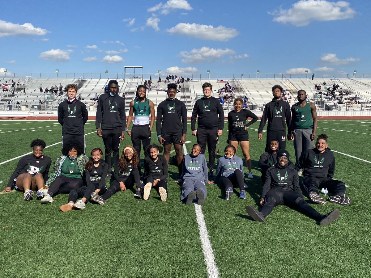 Mesq Poteet XC/TF tweet media