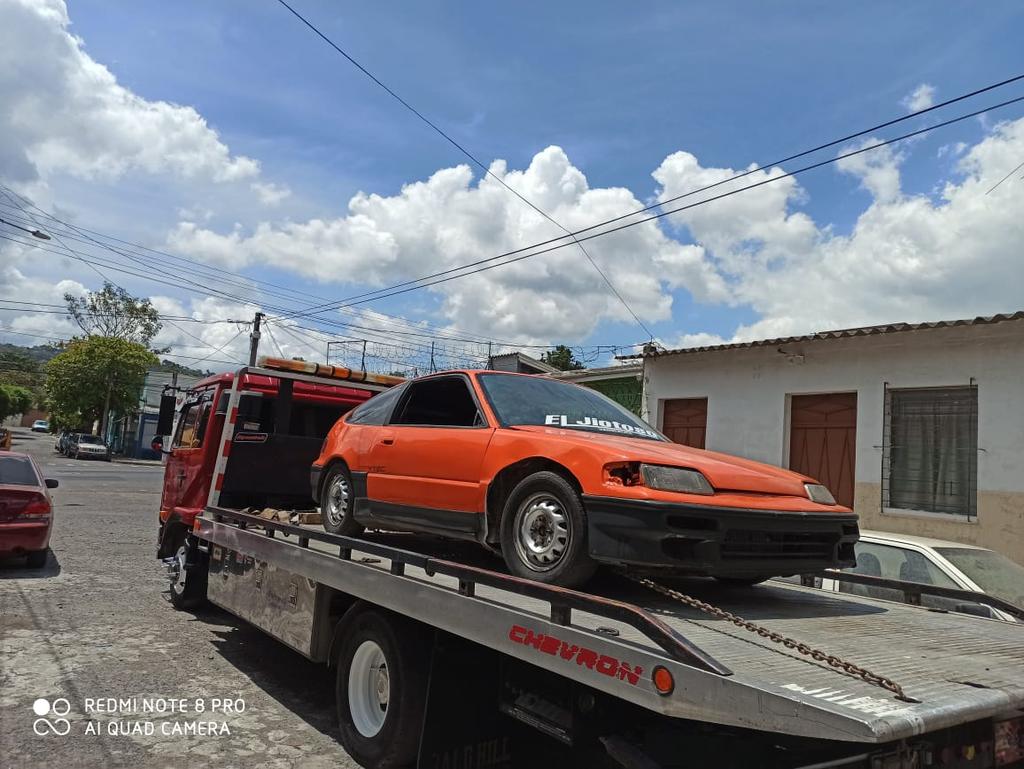 FastGruas's tweet photo. Siempre estamos las 24 horas 🚨 79963555 🚨🚙📳 https://t.co/DMg6Vb9fCF