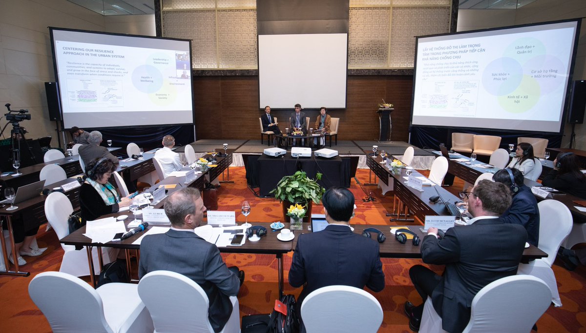 UNDPVietNam's tweet photo. .@UKinVietnam &amp; @UNDPVietNam co-hosted wrkshop to discuss multiple aspects of urban resilience &amp; #climatechange . Stakeholders shared information on specific challenges, benefits, best practices, &amp; lessons learned on building #urban #resilience #COP26 https://t.co/me0gsQ4TRD https://t.co/lXOzARSIeB