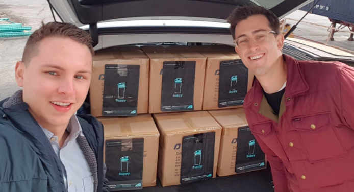 theonside's tweet photo. We are 100% Canadian grass-fed Whey protein: Suppy
https://t.co/K3jxBfYX4f
#wellbeing #proteinshakerecipes #proteinpacked #torontolife #torontogym #workingfromhome #WorkingTogetherWorks #lifeisgood #energydrink #EnergyIsEverything #deliveryservice #onsidemedia #canada https://t.co/iEOxsABTW0