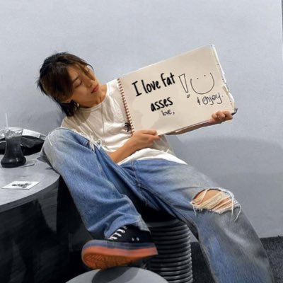 I have a fat cock and I speak facts. Step your cookies up 🤪🤝 #NewProfilePic