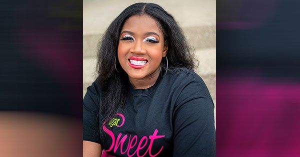 Black Teen Entrepreneur Expands Her Beauty Brand, Celebrates Her Contributions to Best-Selling Book
blacknews.com/news/anaya-fer…