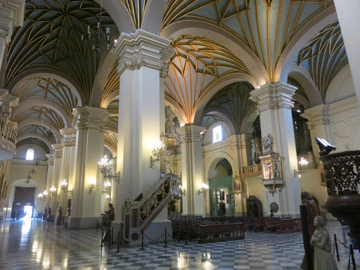 This evening we're visiting the Cathedral Basilica of Lima in Lima, Peru. It's a Roman Catholic cathedral that was begun in 1535 and finished in 1649 & is dedicated to St. John the Apostle. It's a beautiful building and it's absolutely stunning inside.