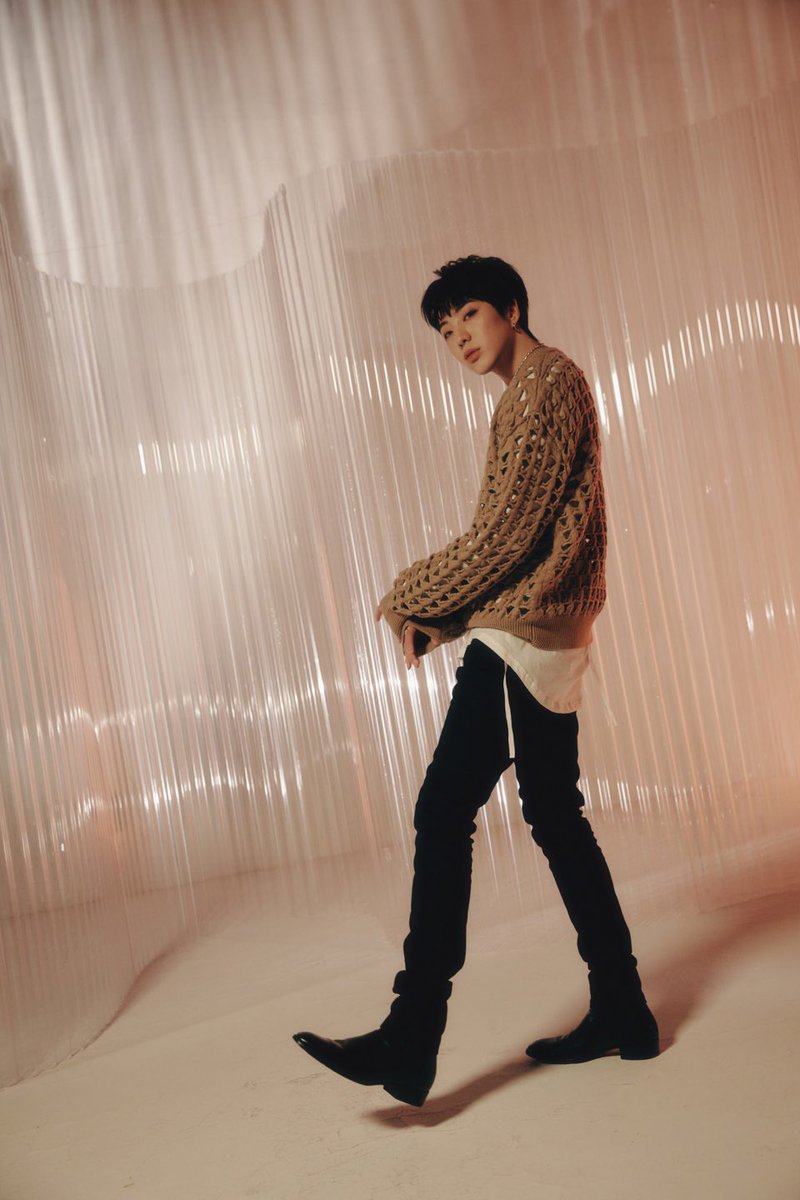 npop_zip's tweet image. #Brrrrfriends 3/31 솔로앨범들고 부르르에 재등장 예고한 우리의 가왕🥳 #강승윤 첫 #PAGE 💙 후라이들의 앨범에 저장된 승윤이 사진📸 첫 페이지는 뭐에요? 그 사진+추억에피소드를 응원의 메시지와 함께 문자 #7117 [BF+닉네임] 보내쥬세요🥰 #송민호 #피오