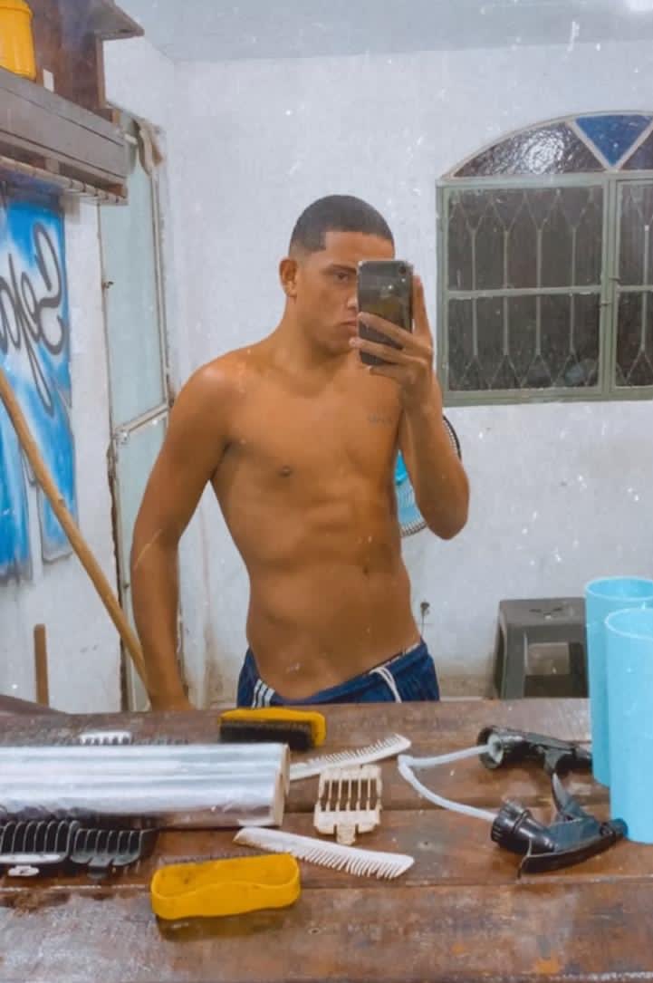 Rn_moraes's tweet photo. 😝 https://t.co/LHzhUH8avh