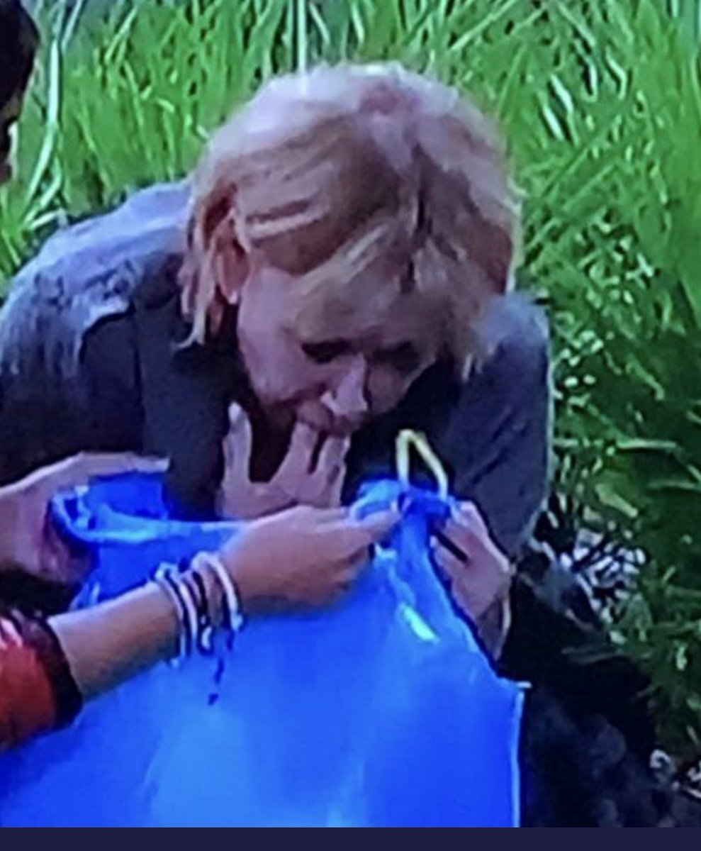 Manuel todavia no ha salido y ya estoy así #LaIslaDeLasTentaciones13