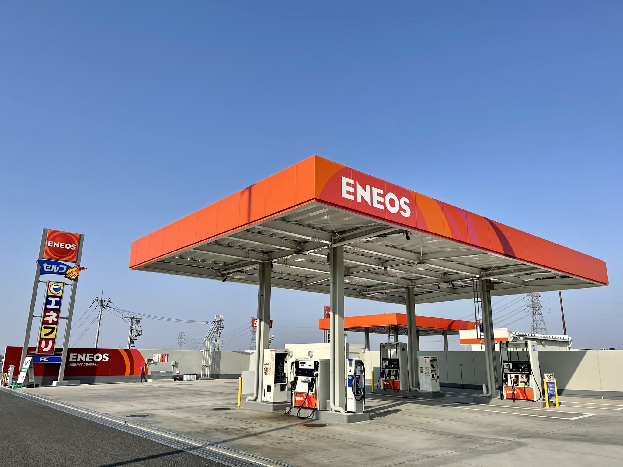 Yoyo Orz E50 北関東自動車道 太田強戸pa 西行き サぱ ゆったりとしたパーキングエリア T Co E1e4xcrq2n Twitter