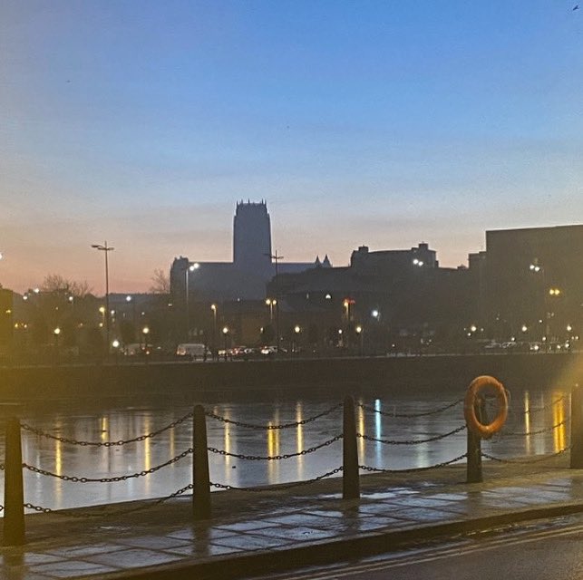 The glorious morning views on the way into our Liverpool office is just part of why it’s such a great place to work. #charteredbuildingsurveyor #construction #constructionandproperty #constructionconsultants #liverpool #royalalbertdock
