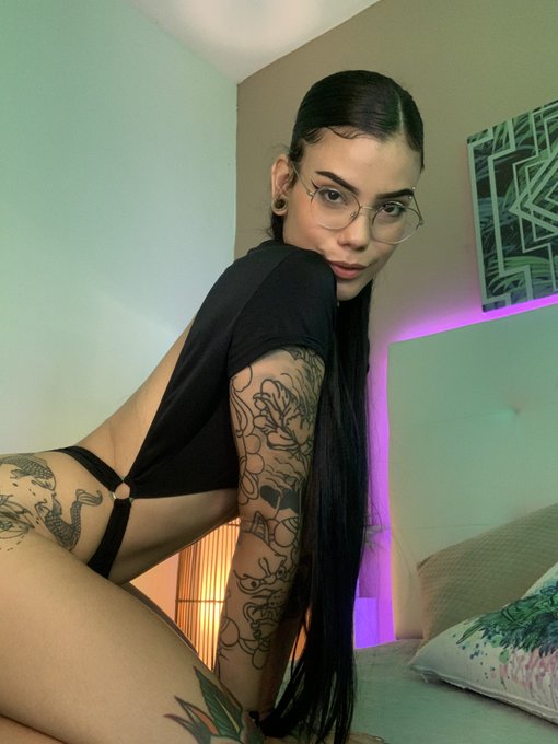 🌝 https://t.co/YDhCO2iwVC<a href="/tag/rt"class="tags"><span>#rt</span></a>