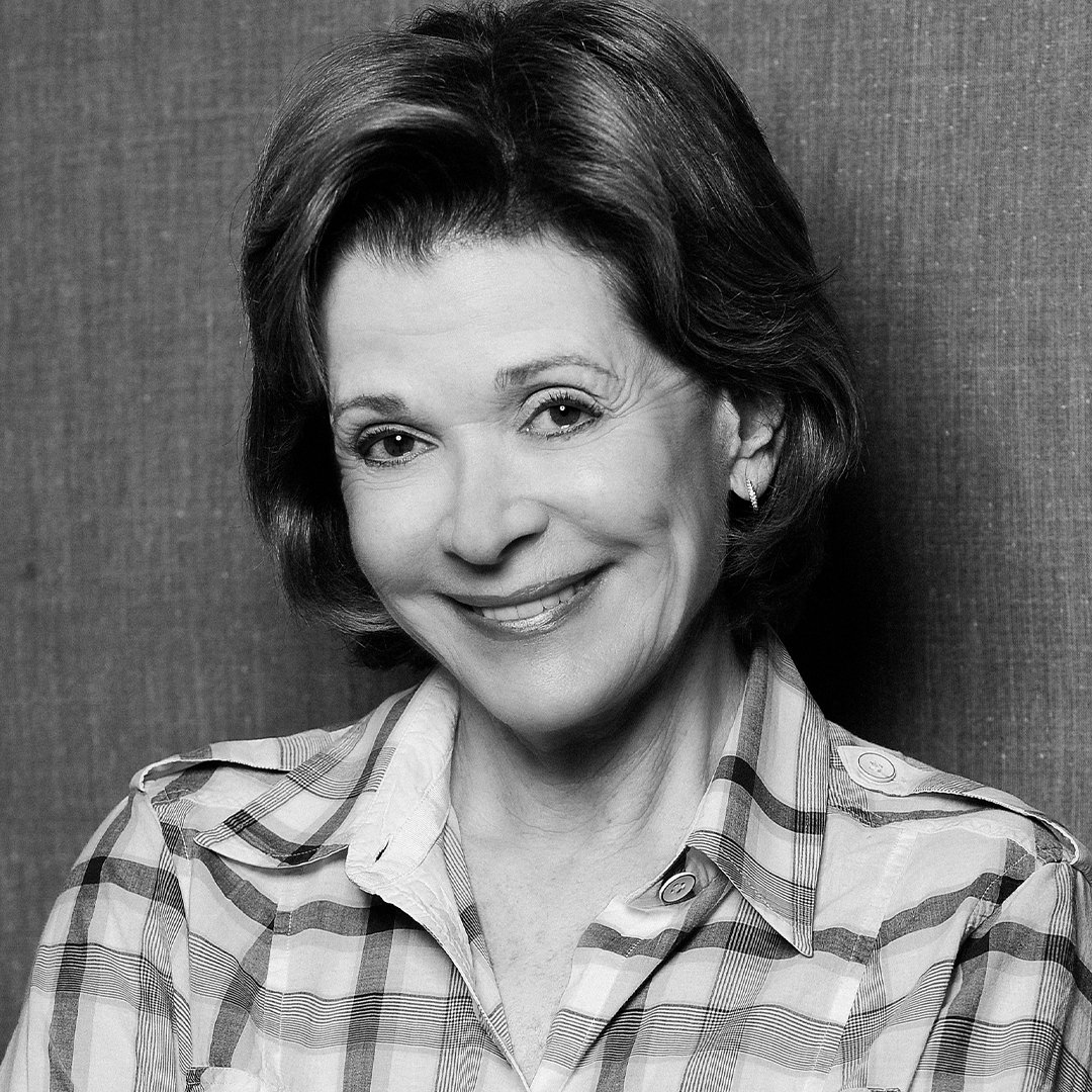 archerfxx's tweet image. She will be greatly missed, but never forgotten.