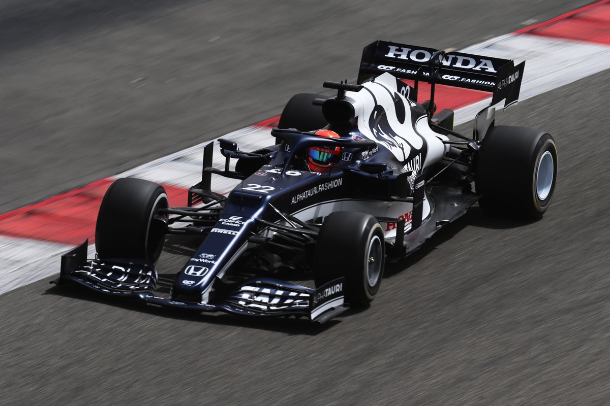 Gq Japan F1ドライバー角田裕毅 つのだ ゆうき を語るとき 誰もがポジティブな言葉を紡ぐ T Co Qteikbmoop 特に注目に値するのは その成長の早さだ