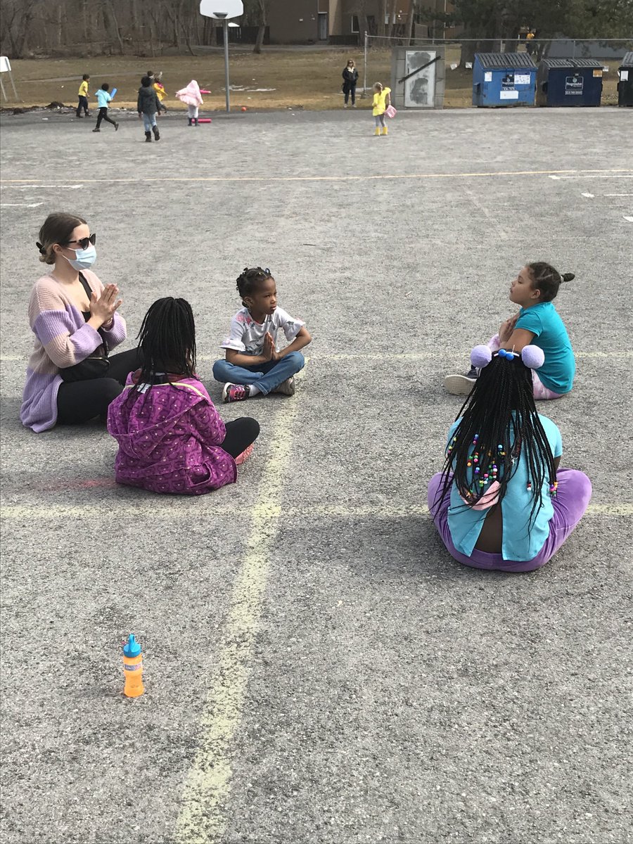 JenniferBachhub's tweet photo. Meditation circle after a very fun day. Walk to the beach and celebrating a special birthday. ⁦@MmeFerguson⁩ ⁦@FJMcDonaldOCSB⁩ https://t.co/AgoYUSDNOv