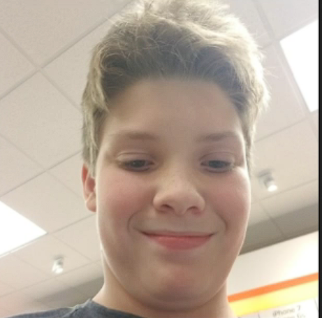 3rdGraderAim's tweet photo. @SkylerCatz7 @montetheshark @princetheo_14 @convolk @patrickcctv he is convolk dont tell nobody https://t.co/Ftnt2HxK2J