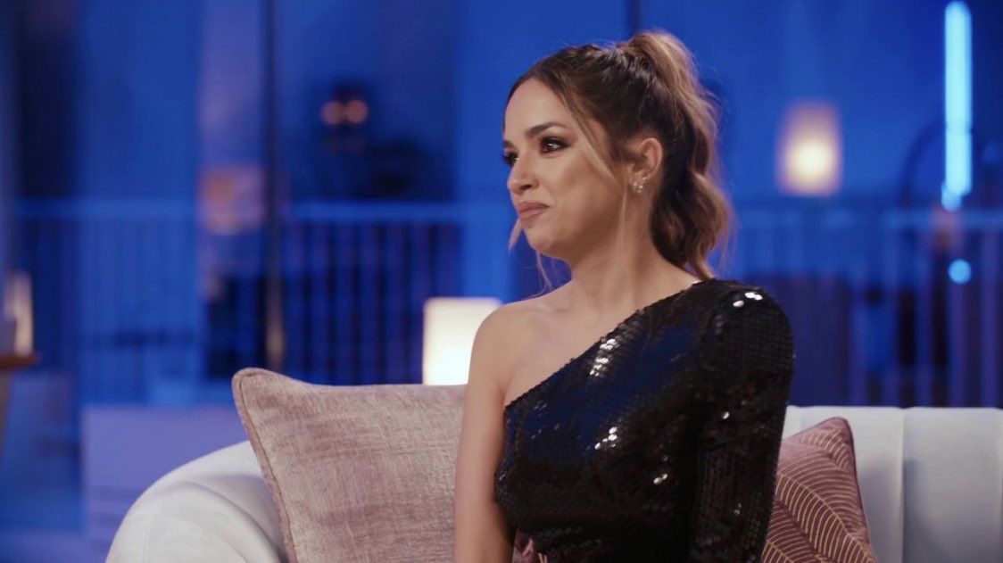 ElegidxDeDiosGH's tweet photo. 🔴 ÚLTIMA HORA | Lucia acaba de convertirse en la mejor concursante de todas las ediciones de la isla de las tentaciones. #LaIslaDeLasTentaciones13 https://t.co/vZGYJTqJ35