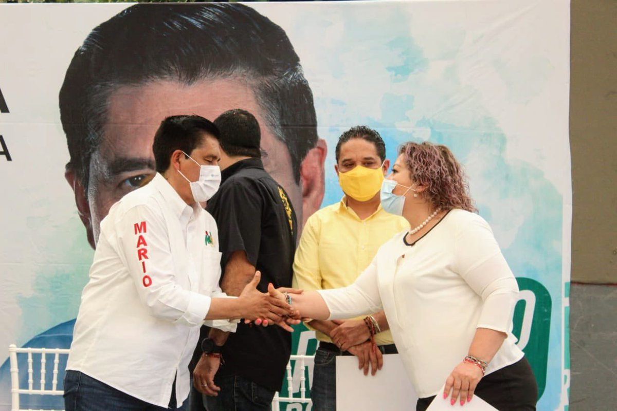 AliciaZamora_'s tweet photo. Con gusto y responsabilidad tomé protesta como Coordinadora Territorial en la región Acapulco de la  alianza PRI - PRD, donde trabajaremos en conjunto para generar resultados medibles y tangibles para obtener el triunfo de nuestro candidato @Mario_M_Arcos #RespetoPorGuerrero https://t.co/8x0NQ128yw