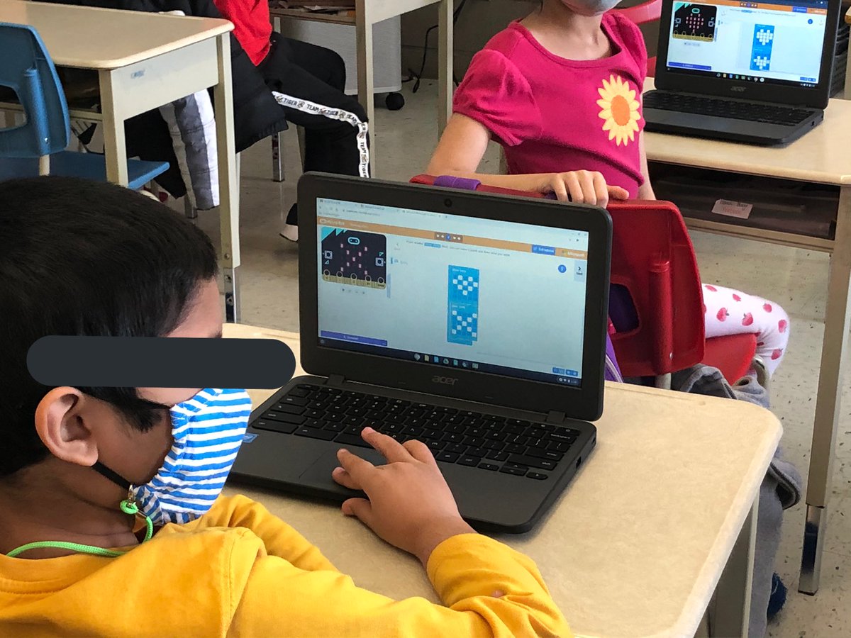 m_girardin's tweet image. Totally engaged in our virtual field trip coding and remixing with MakeCode & micro:bit! The cheers from the students as the simulator ran their code were undeniable! 🎉 Can’t wait to see what these Gr3s create next! @TPPS_TDSB @TIGed @CanCodeToLearn #CodingChange #LetsCelly