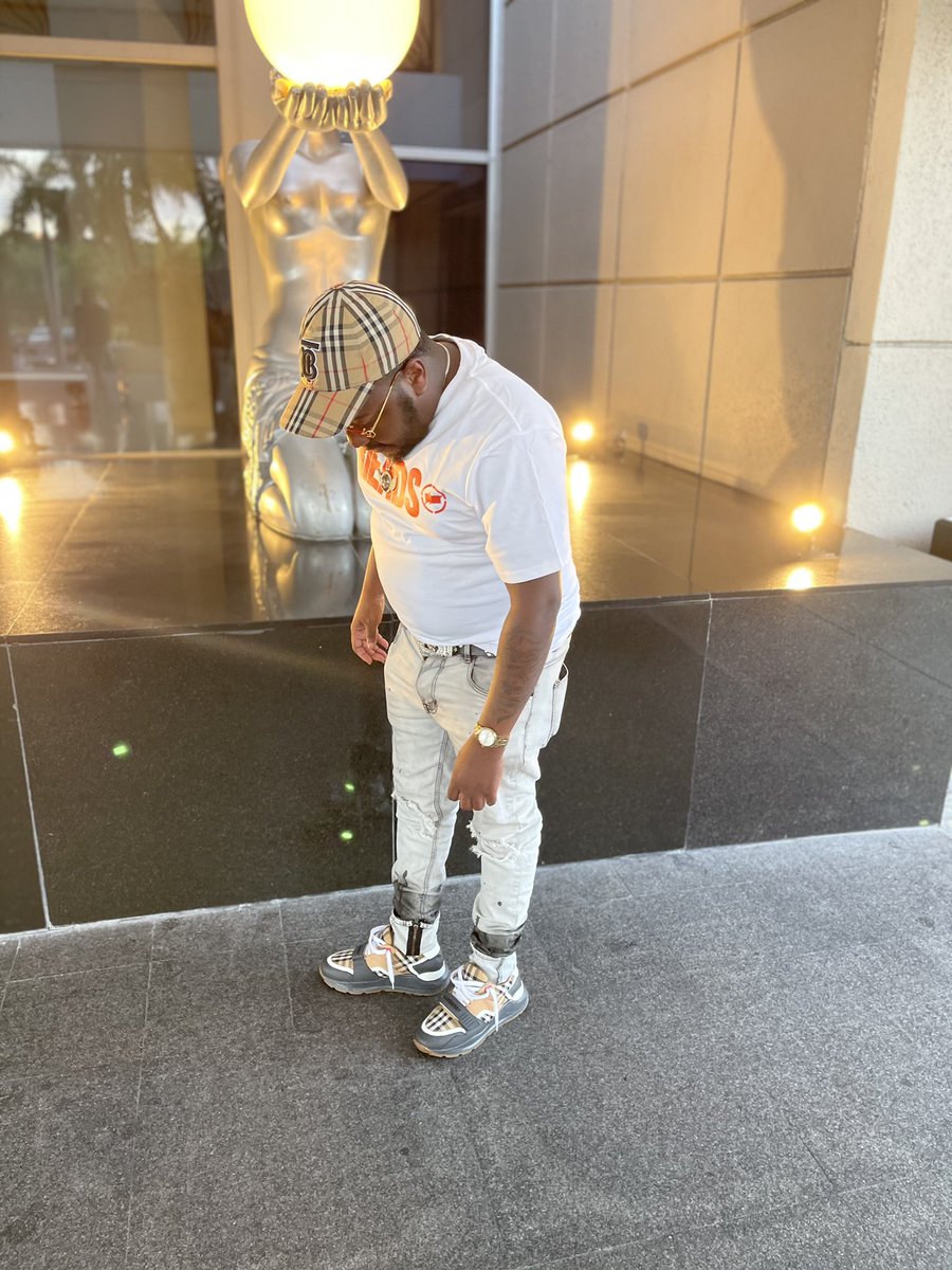 scwhop's tweet photo. I do it every time 🥶#SLAYWITHME🕊 #LONGLIVESLIME🐍 https://t.co/T4eviYNyof