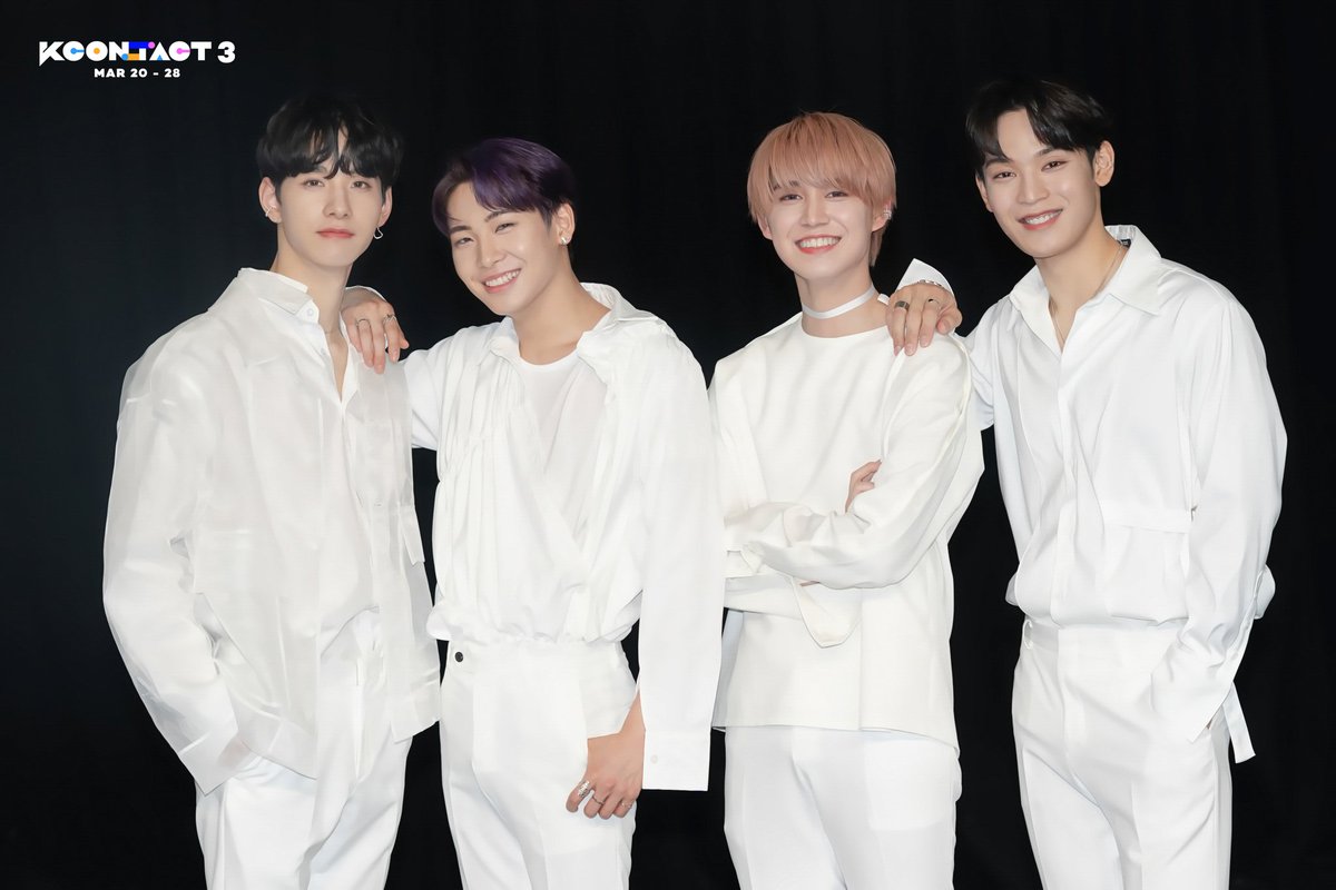 JO1_SHIROIWA's tweet photo. This one was taken before we step onto the stage. Looking super good in white, and noticed that we had such a bright smile. Well, can't blame that we are super excited to be on stage and meet all of you.

Yesterday was great, THANK YOU! https://t.co/hPOhqWcFzR