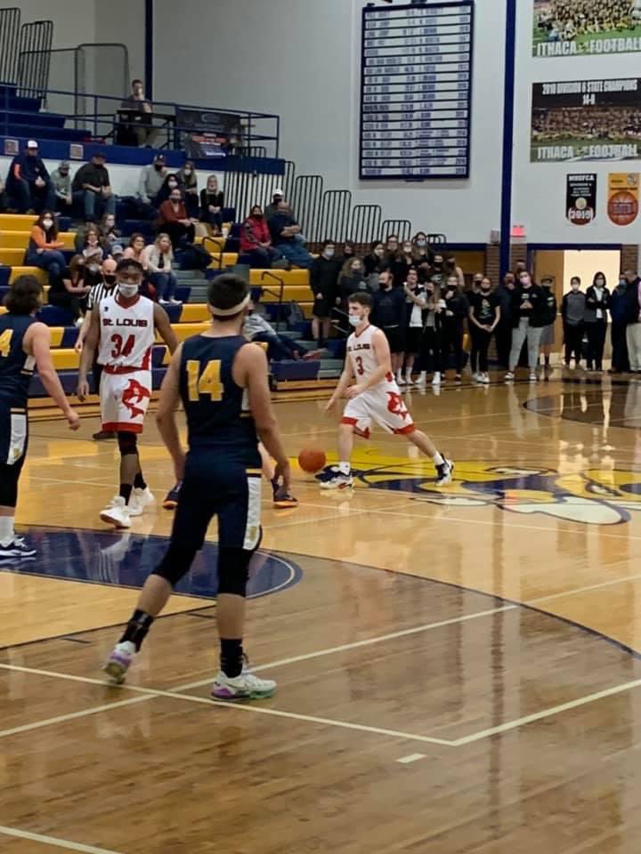 STLSharks's tweet photo. Survive &amp; advance! Congratulations to our Varsity Boys Basketball team with a big win versus Breckenridge in the District Semifinals, 56-41!! We will play the winner of Ithaca vs Merrill on Saturday at 4:00 PM! https://t.co/9K15qnbVLX