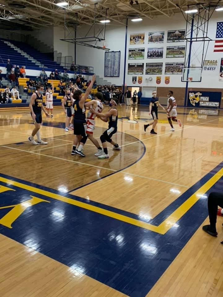 STLSharks's tweet photo. Survive &amp; advance! Congratulations to our Varsity Boys Basketball team with a big win versus Breckenridge in the District Semifinals, 56-41!! We will play the winner of Ithaca vs Merrill on Saturday at 4:00 PM! https://t.co/9K15qnbVLX