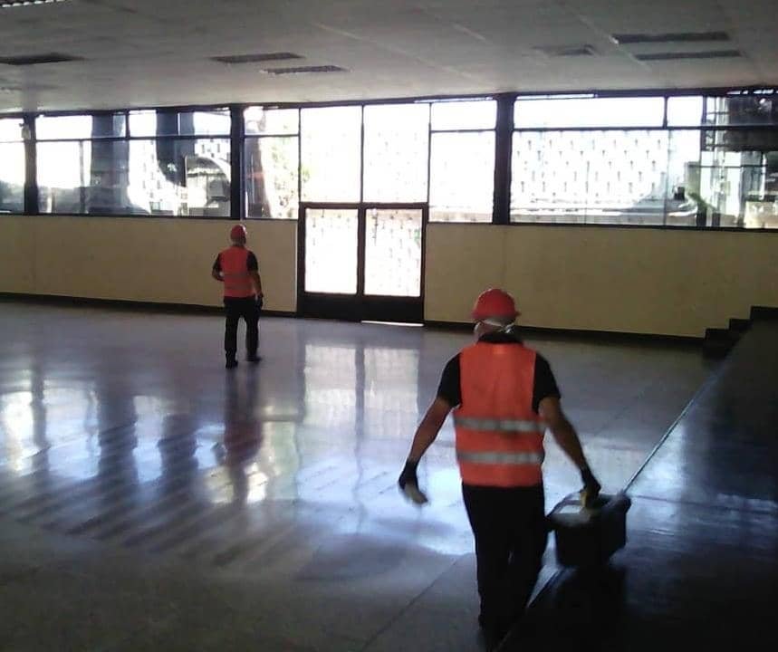 IAIM_VE's tweet photo. #GestiónIAIM || #25Mar Continuamos llevando a cabo la fumigación en las diferentes áreas operativas y administrativas del #IAIM, esto con el objetivo de controlar y exterminar cualquier foco de población de plagas. https://t.co/KKSFbuWWp0