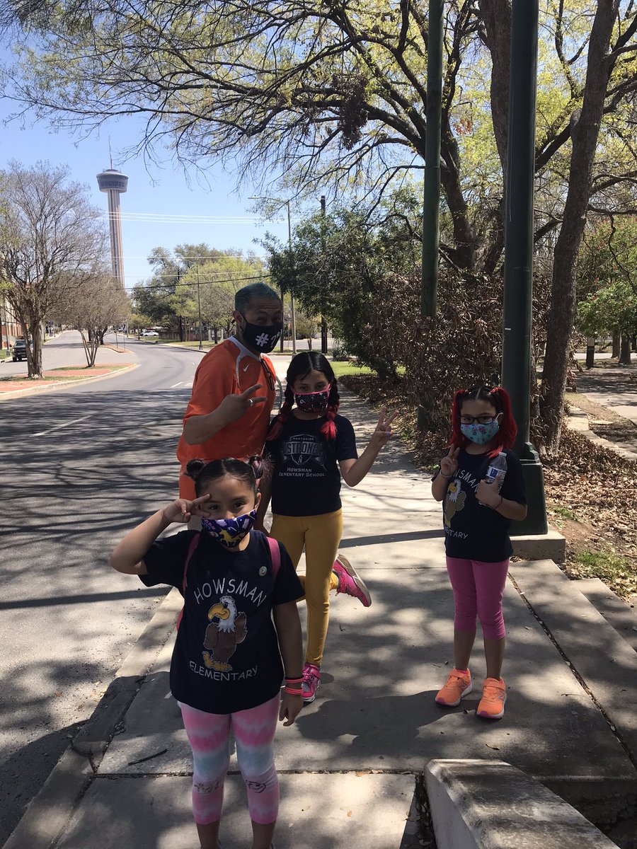 lachechi883's tweet photo. WalkAthon! Our first day we walked on the river walk and downtown!! So much fun! @NISDHowsman @nisdgteac @NISDGTAA @BiselvaOrtega https://t.co/wCqdeztHVp