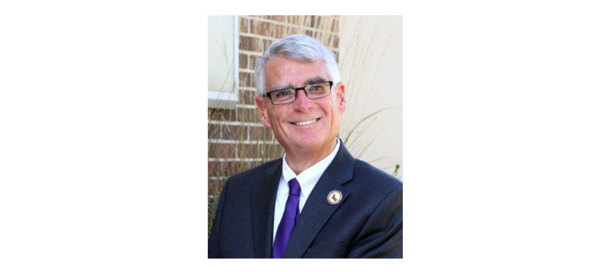 Bedford_Citizen's tweet photo. Supt. Jackson is Sold on Shawsheen Tech; Bedford’s Enrollment on the Rise   https://t.co/sdaCNRuw6v https://t.co/m0xqgUKIV5