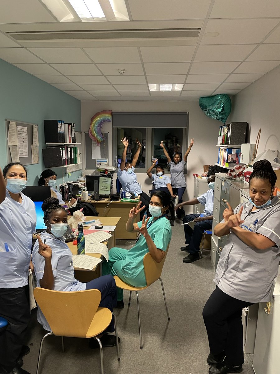 BelfonJohnso's tweet photo. ⁦@NorthMidNHS⁩ Surgical Ward 2 entire team you are outstanding. Thank you for taking on and embracing NIV - a new skill; with such passion and consistency. You are all role models. Well deserved staff award winners for Caring https://t.co/Mbme1PCBr3