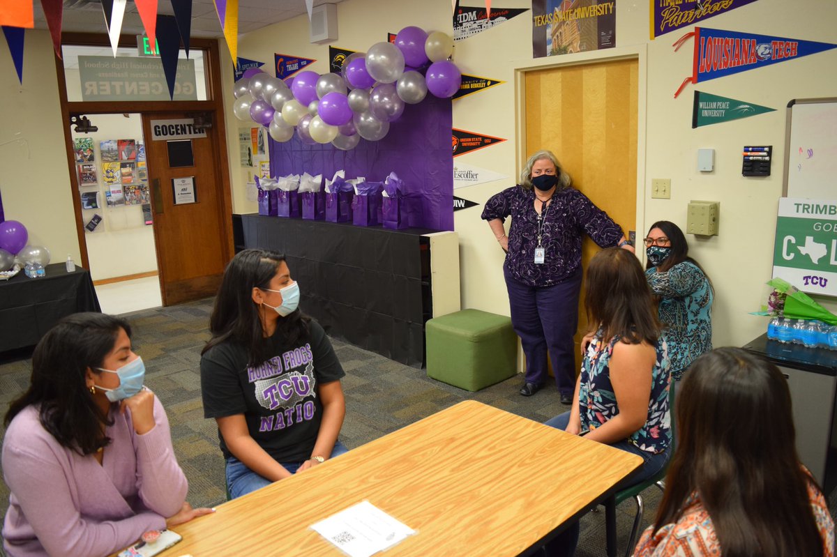 TTHSBulldogs's tweet photo. 💜 Proud to announce our #Classof2021 @TCU #CommunityScholars: Angela Hernandez, Aurora Hernandez, Maritza Santos, Emelin Soto and Stephanie Vazquez. 👏Special congrats to Nayeli Santamaria who, for the first time in school history was named a Chancellor’s Scholar!👏#bulldogmade https://t.co/FkUWQaC5Kv