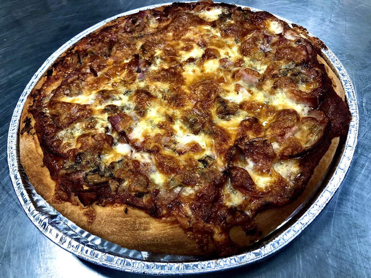 PiePrimal's tweet photo. Throw a pizza in the oven, close your blinds and forget that it’s snowing ❄️🍕

#primalpie #yqr #spring #pizza #local #supportlocal #localsupportinglocal #smallbusiness https://t.co/tIn8nzDl3b