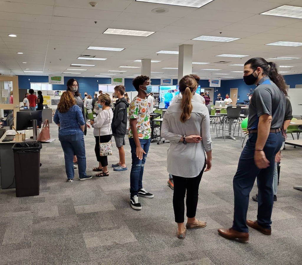 Wrapping up our first ever Exhibition for Learning, thanks for joining us! And if you missed it, please call us for a personal tour.
#OurSchoolBelongsToStudents #ReThinkHighSchool