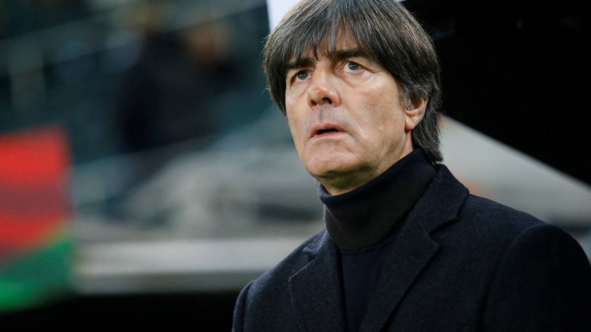 2010MisterChip's tweet photo. RÉCORD MUNDIAL - Alemania es la PRIMERA selección en TODA la historia de las Eliminatorias para la Copa del Mundo que gana 17 partidos consecutivos (supera su propio récord de 16 triunfos seguidos, establecido entre 1969 y 1985) https://t.co/yOrHuftQia