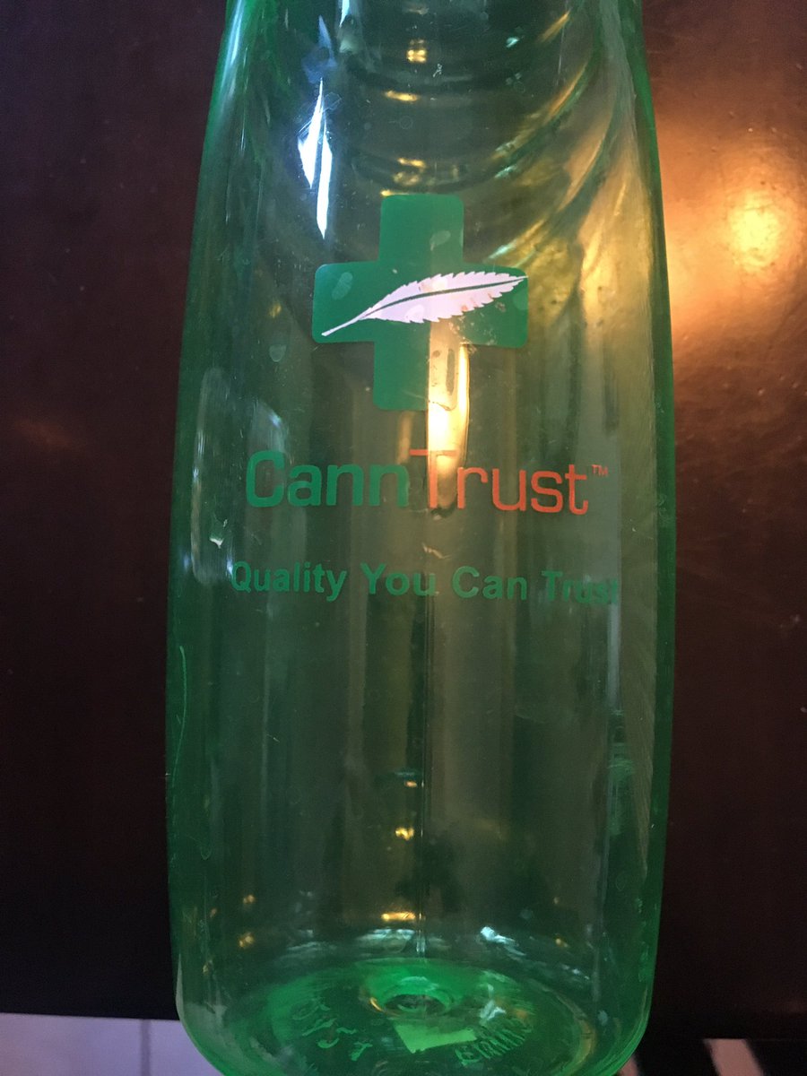 cannarelief420's tweet photo. #Canntrust quality you can trust 😂 https://t.co/ovFsYdjvGj