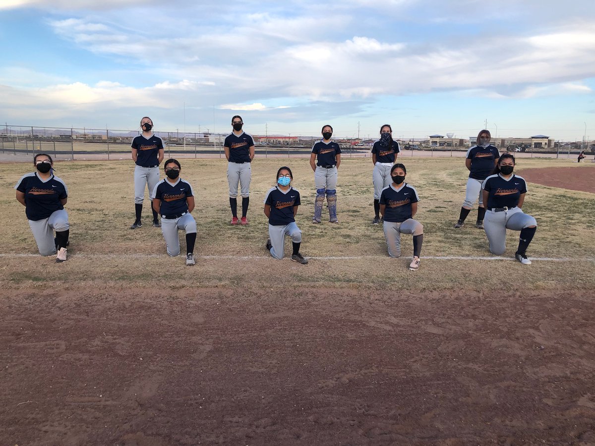 MPorras_EHS's tweet photo. It was a tough start to the season,  but 7th Softball never lost heart, and kept on fighting to the end.  We will keep working hard,  adjust and be ready for the next one.  #battleback #HeadsHigh @MPorras_HMS @anaterrazas_HMS @RNava_HMS @AGallego_HMS @Hernando_MS @vestrada_HMS https://t.co/iMe86Hxs57